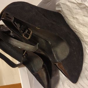 Aldo Shoes Ugland platform wedge high heel patent leather and suede with buckle